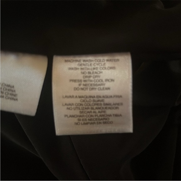 Anne Klein black dress with black flowered lace over green size 10 - Picture 5 of 6